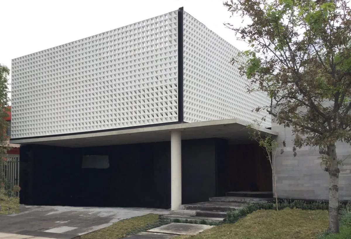 Vista general del proyecto Celosía JS para Arq. Juan Soler en concreto GFRC
