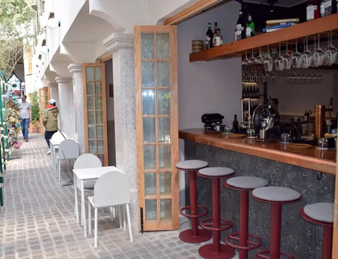 Detalle de instalación — Polpo, acabado Pulido