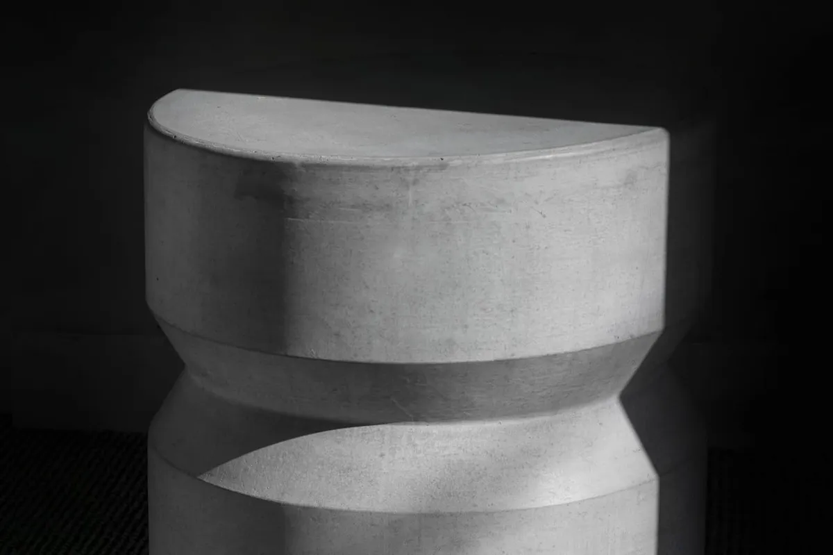 Nomo por Mās Concreto — producto de concreto GFRC
